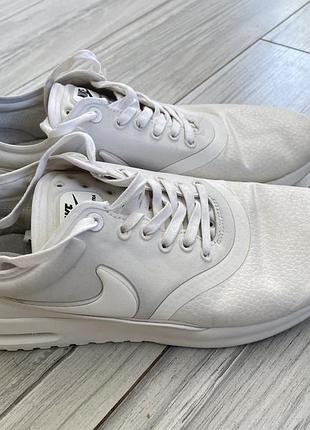 Кросівки nike