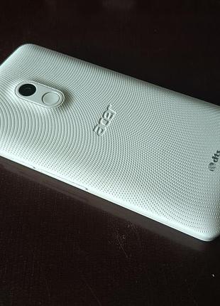 Acer z200 android 4.4.2 смартфон б/у 3