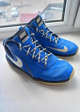 Баскетбольные кроссовки nike team hustle d7 (оригинал) - размер 37.5 (стелька 23.5 см)