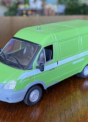 Модель автомобіля газ-2705 газель 1:43 deagostini