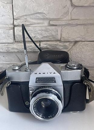 Фотоапарат плівковий mamiya family