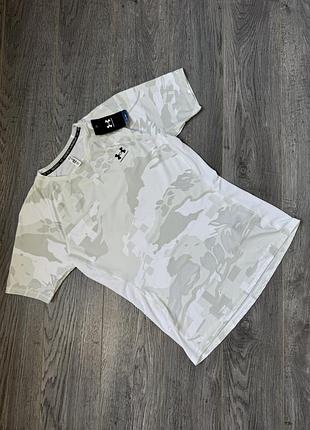 Футболка under armour