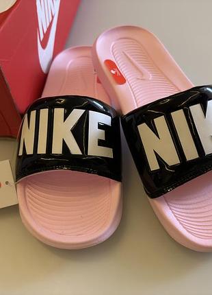 Шльопанці, слайди nike оригінал