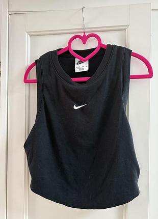 Чорний вкорочений рубчастий топ жіночий nike sportswear essential rib crop tank top
