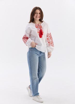 Жіноча вишиванка орнамент, тканина біла, орнамент червоний