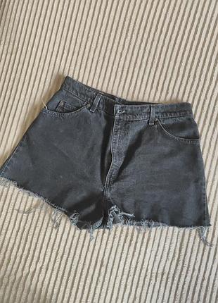 Шорты levis m,l