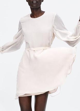 Легкое воздушное молочное короткое платье с поясом zara 
✨✨✨✨✨✨✨✨✨✨