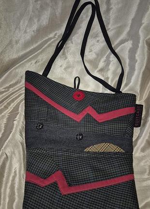 Эксклюзивнаяколекционная дизайнерская сумка апсайкенг suitcase recycled in london (handmade, шерсть)