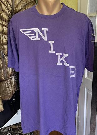 Футболка nike фіолетова з логотипом, розмір 2xl — regular fit