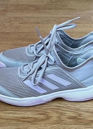 Кросівки adidas оригінал 35 розміру