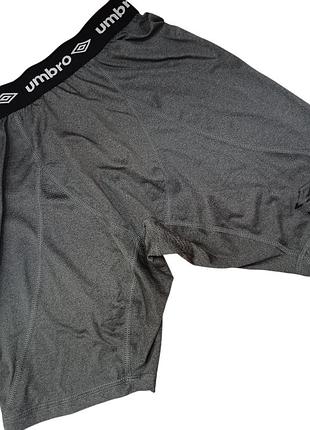 Umbro,новые мужские компрессионные шорты р.м