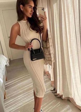 Классное молочное трикотажное платье-миди по фигуре zara 
✨✨✨✨✨✨✨✨✨✨