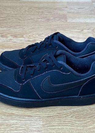 Кросівки nike оригінал 36 розміру
