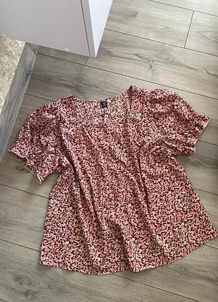 Блуза у квітковий принт 🌸🌸🌸