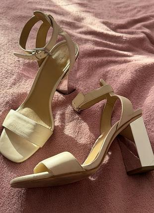 Босоніжки michael kors