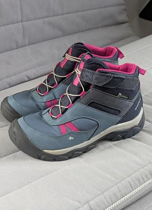 Черевики дитячі quechua 34 р. трекінгові водонепроникні waterproof