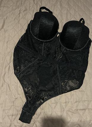 Нове чорне мережевне боді л (38д)
