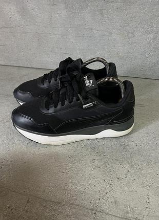 Оригінальні кросівки puma