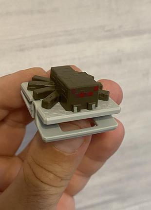 Іграшка kinder joy minecraft прищіпка павук