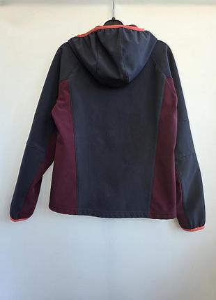 Куртка девочке софтшелл quechua декатлон softshell 10-11 лет демисезонная на флисе ветровка с капюшоном спортивная туристическая ветрозащитная мембран 6