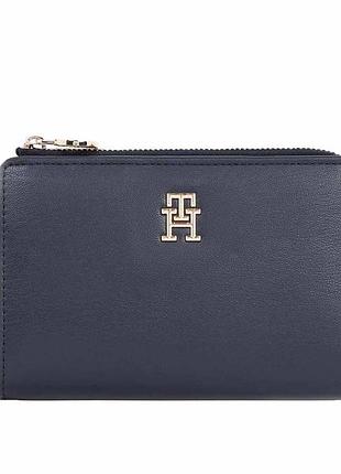 Гаманець tommy hilfiger на кнопці