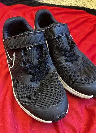 Дитячі чорні кросівки nike star runner р. 31 (устілка 19 см)