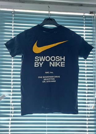 Дитяча бавовняна футболка nike swosh (10-11 років)