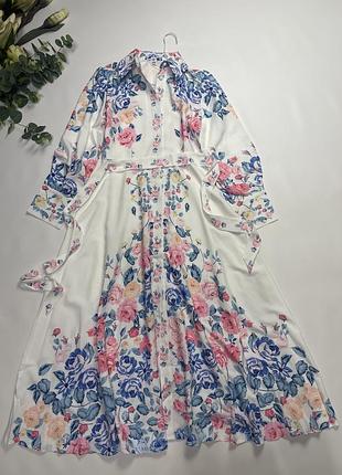 Розкішна сукня