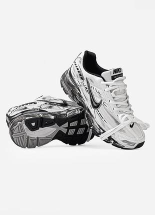 Nike initiator custom white black