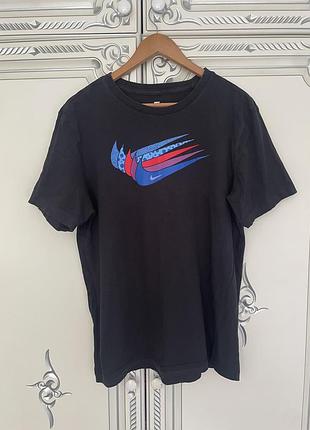 Футболка nike оригінал розмір m-l