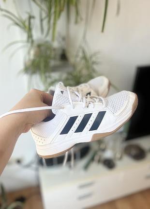 Кросівки adidas дитячі 36 розсір