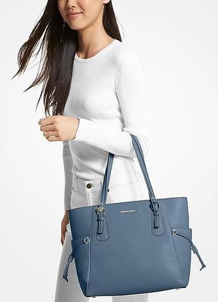 Середня сумка тоут michael kors voyager small crossgrain leather tote із тисненої шкіри оригінал