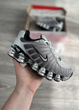 Серые кроссовки унисекс nike shox grey silver black х шокс 45