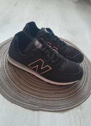 Кросівки new balance 373