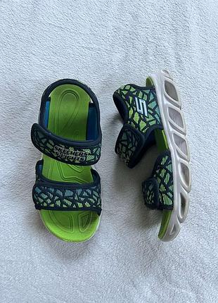 Босоніжки фирмі skechers 37 розміру по устілці 24,5 см
