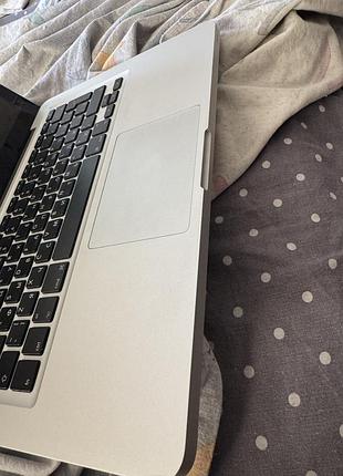 Apple macbook 13 pro 2010 8