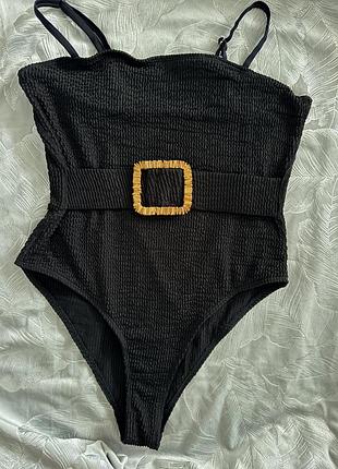 Вживаний купальник