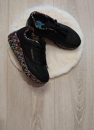 Кросівки skechers