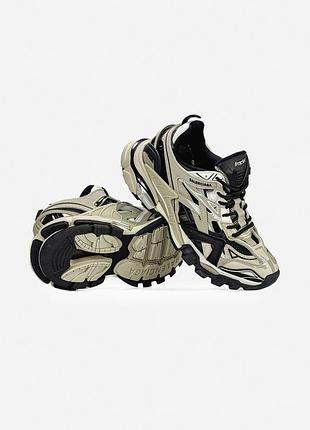 Кроссовки брендовые