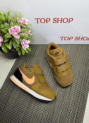 Оригинальные кроссовки nike липучка