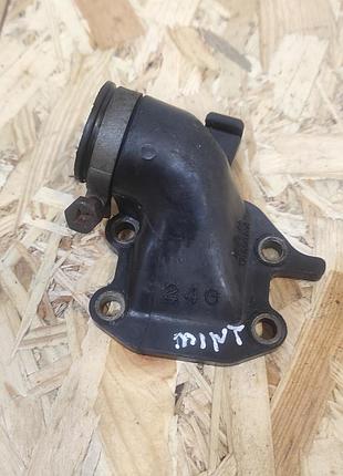 Впускний коллектор, патрубок карбюратора yamaha mint original