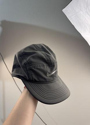Кепка nike 5-panel чорна, reflective swoosh, one size