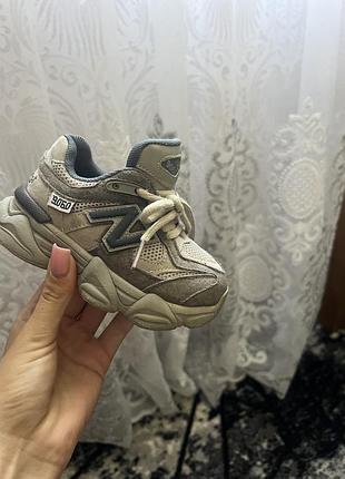 Кросівки дитячі