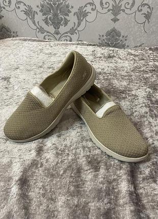 Кросівки skechers