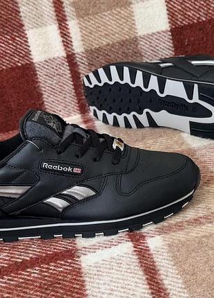 Нові жіночі кросівки reebok classic (оригінал)