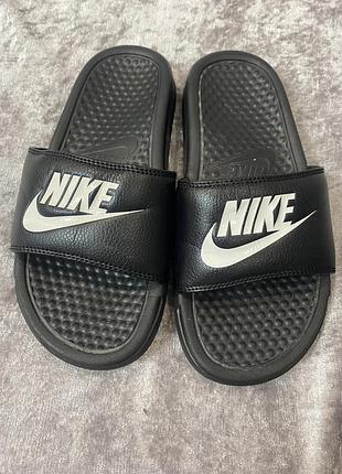 Шльопки nike