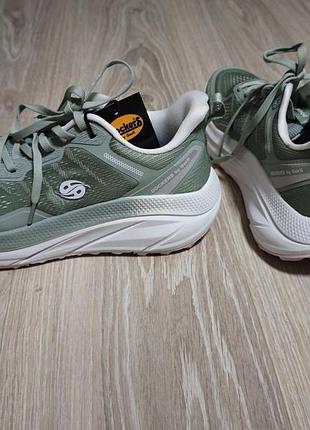 Кросівки спортивні skechers