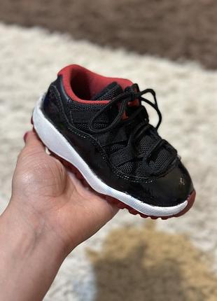 Дитячі оригінальні кросівки jordan 23.5 розмір 14 см устілка б/в