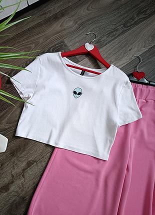 Топ кроп білий жіночий h&m.