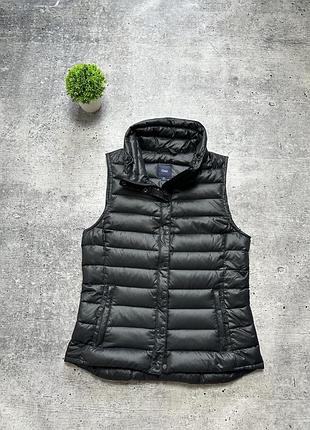 Женская жилетка gap